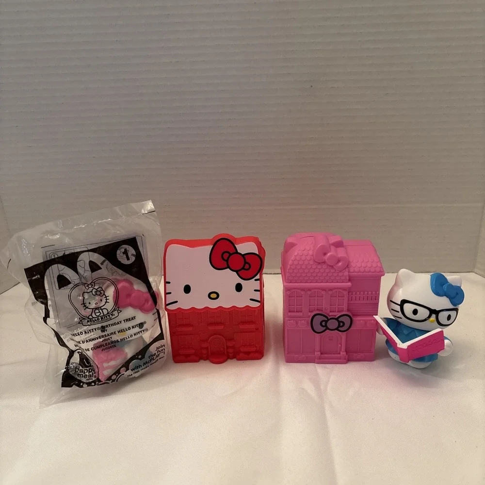 Hello Kitty product mixed